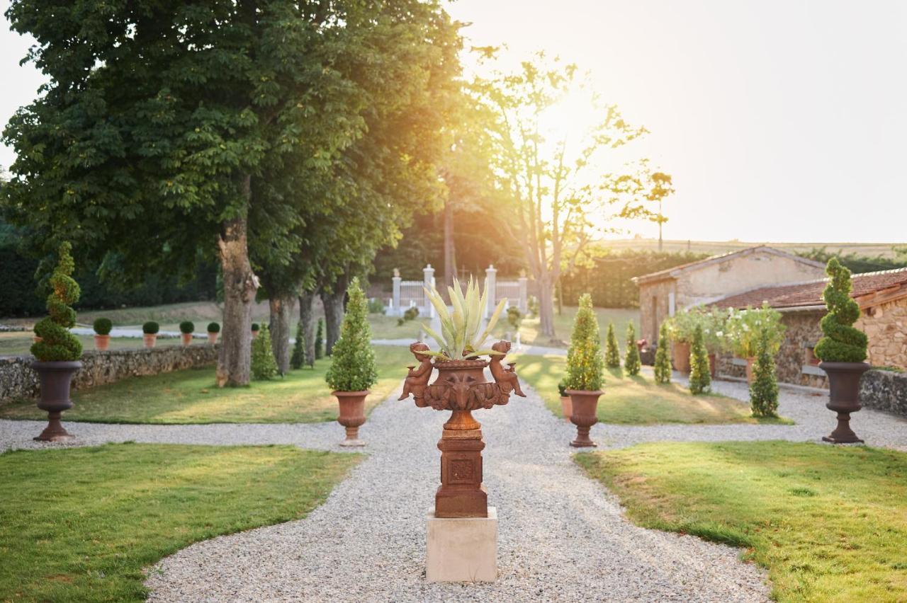 Hotel Chateau Chavagnac Lemps  Exterior foto