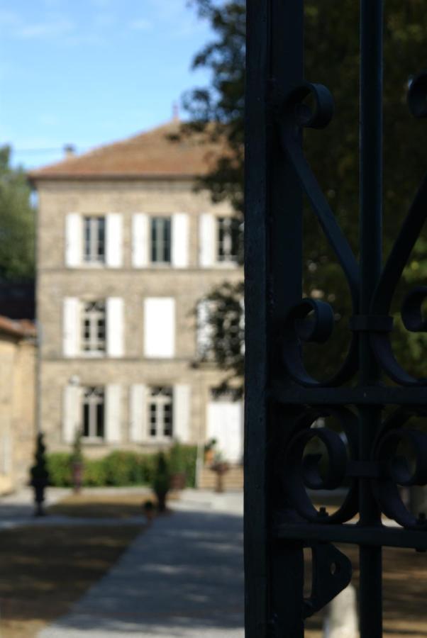 Hotel Chateau Chavagnac Lemps  Exterior foto